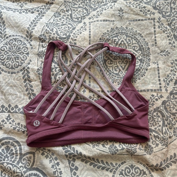 Lululemon Free to Be Bra - Picture 2 of 4